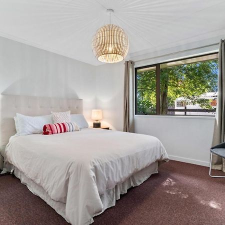 Rees On Reid - Arrowtown Holiday Home ภายนอก รูปภาพ