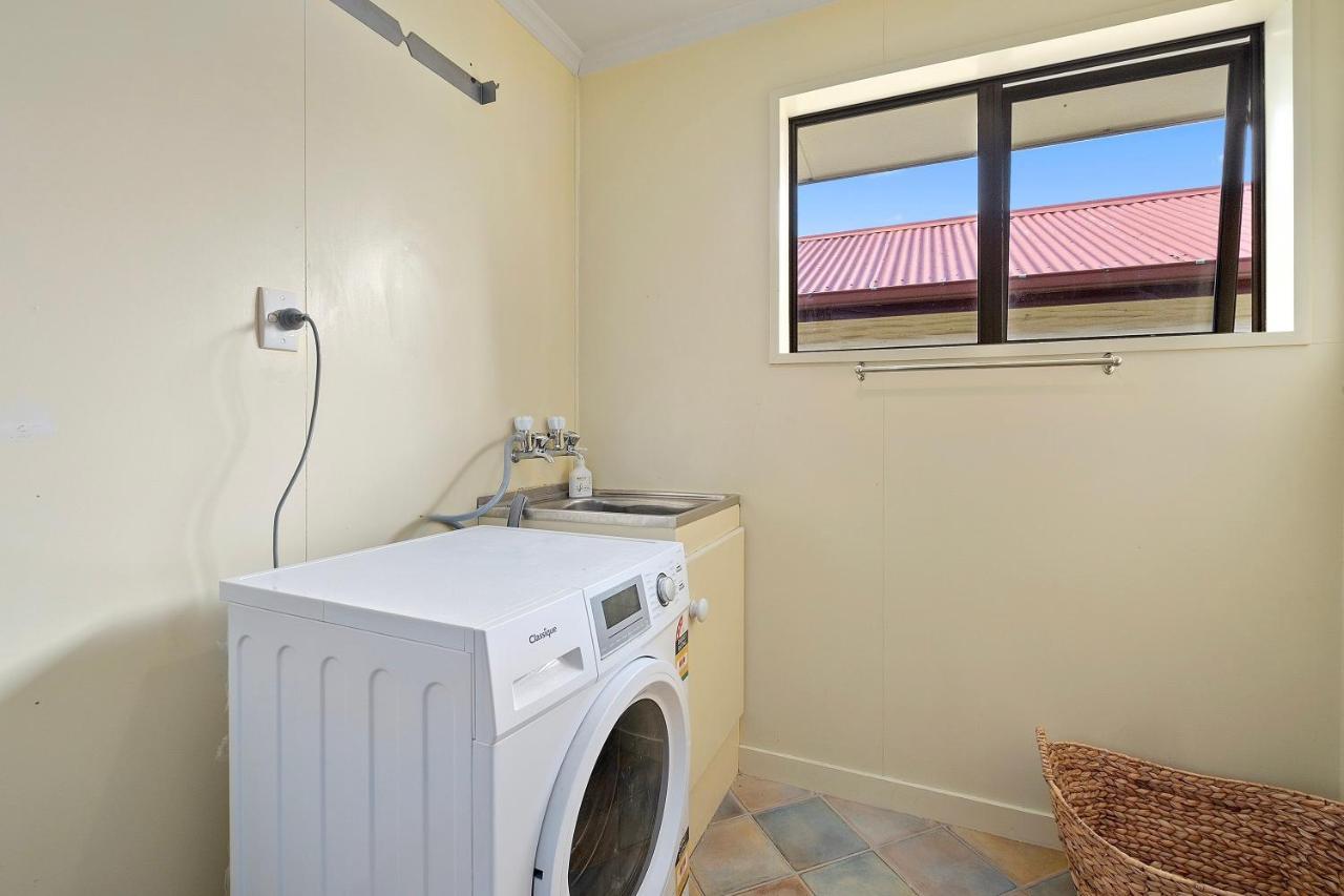 Rees On Reid - Arrowtown Holiday Home ภายนอก รูปภาพ
